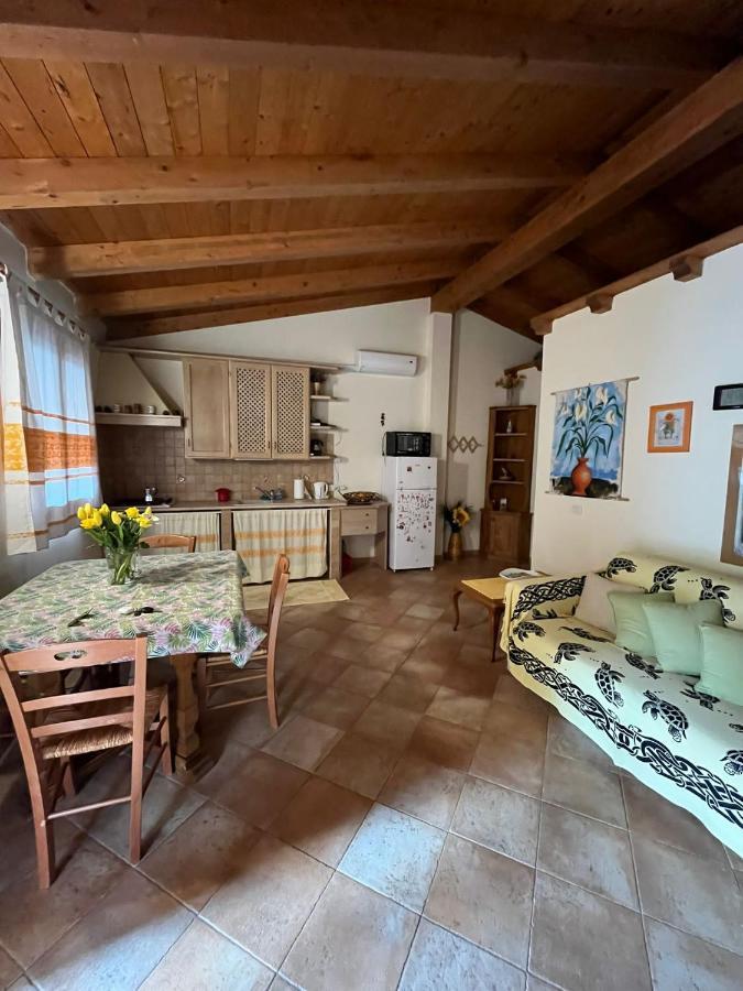 Casa Nel Borgo Di San Pantaleo Villa Exterior foto